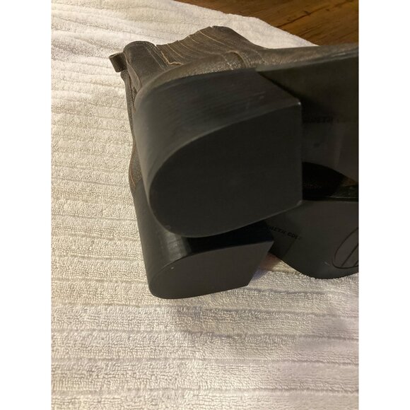 Kenneth Cole New York Women's Chelsea Boot - Size 8 US | 39 EU - Brand New - Picture 4 of 8